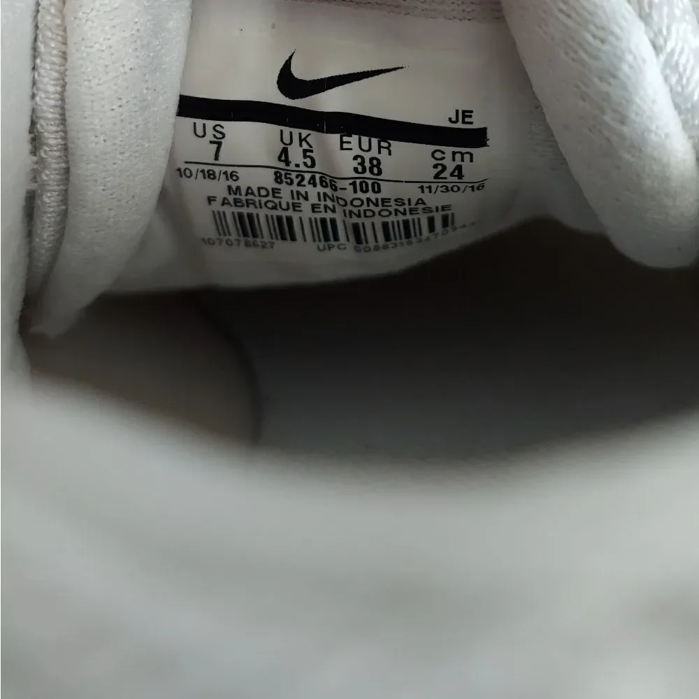 Nike Downshifter 7 Running Shoe White/ Pure Platinum Size 7